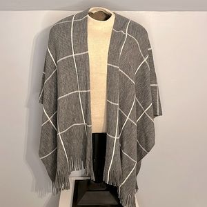 LOFT Gray Plaid Shawl